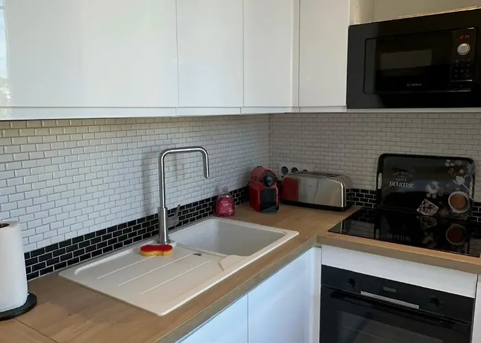 Nouveau ! Au Centre De Juan, Climatise Renove Confort A 2 Minutes Des Plages 昂蒂布